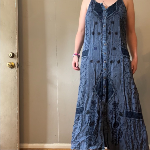 Denim Blue Button Maxi Dress Embroidery Waist Snatched Cottage Cute Demure Fairy - Picture 5 of 8